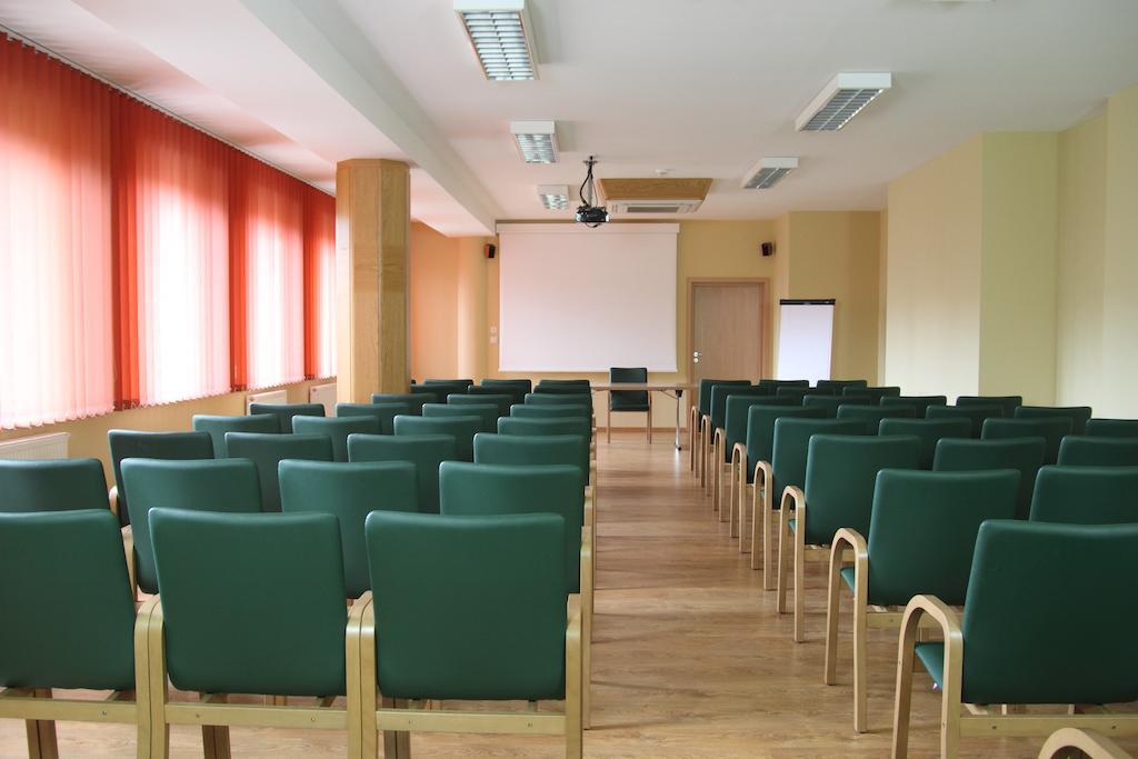 גליביצ'ה Hotel Labedy מראה חיצוני תמונה