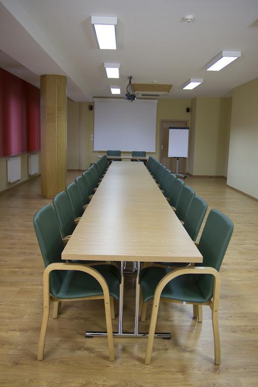 גליביצ'ה Hotel Labedy מראה חיצוני תמונה
