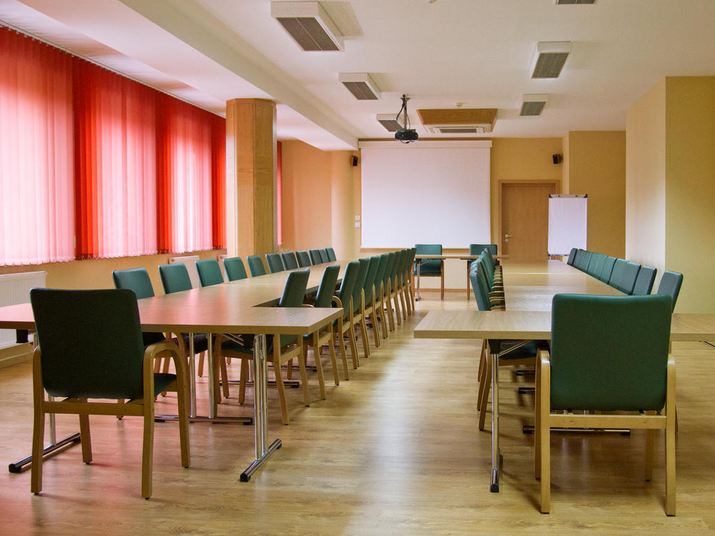 גליביצ'ה Hotel Labedy מראה חיצוני תמונה